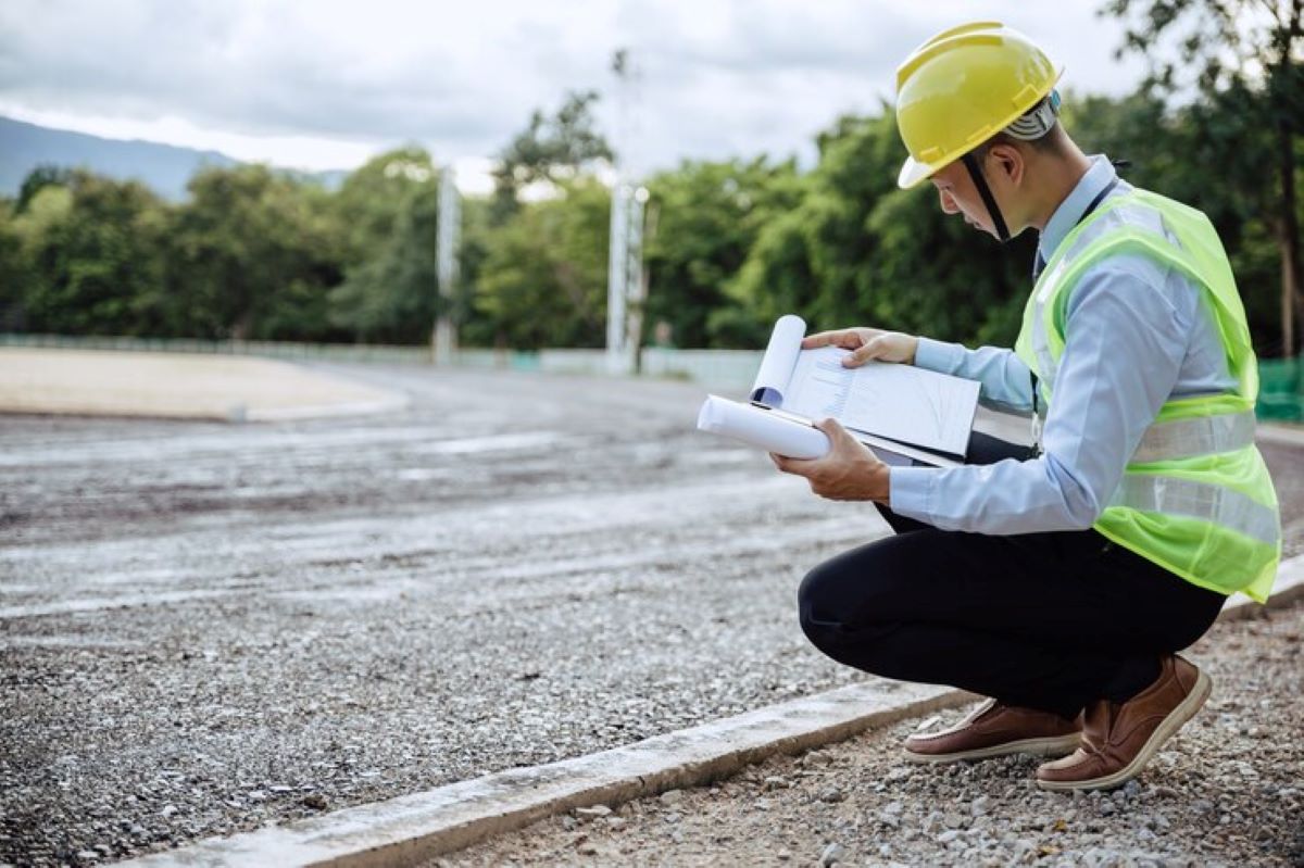 What Does a Cadastral Surveyor Do? A Complete Guide